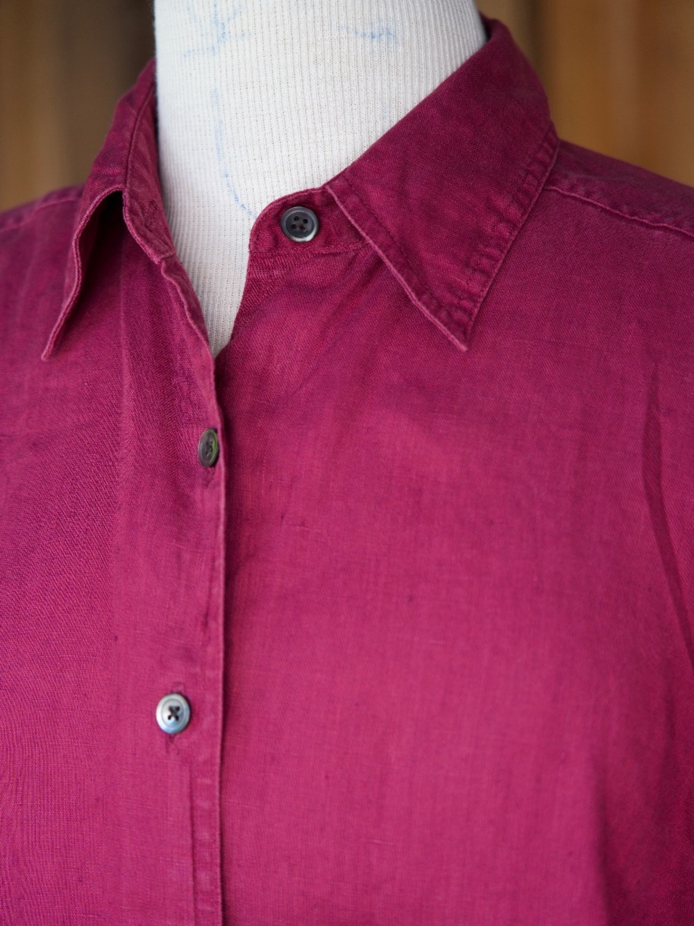 Vintage Eddie Bauer 100% Linen Magenta Long Sleeve Button Down Woman's M - Picture 3 of 15